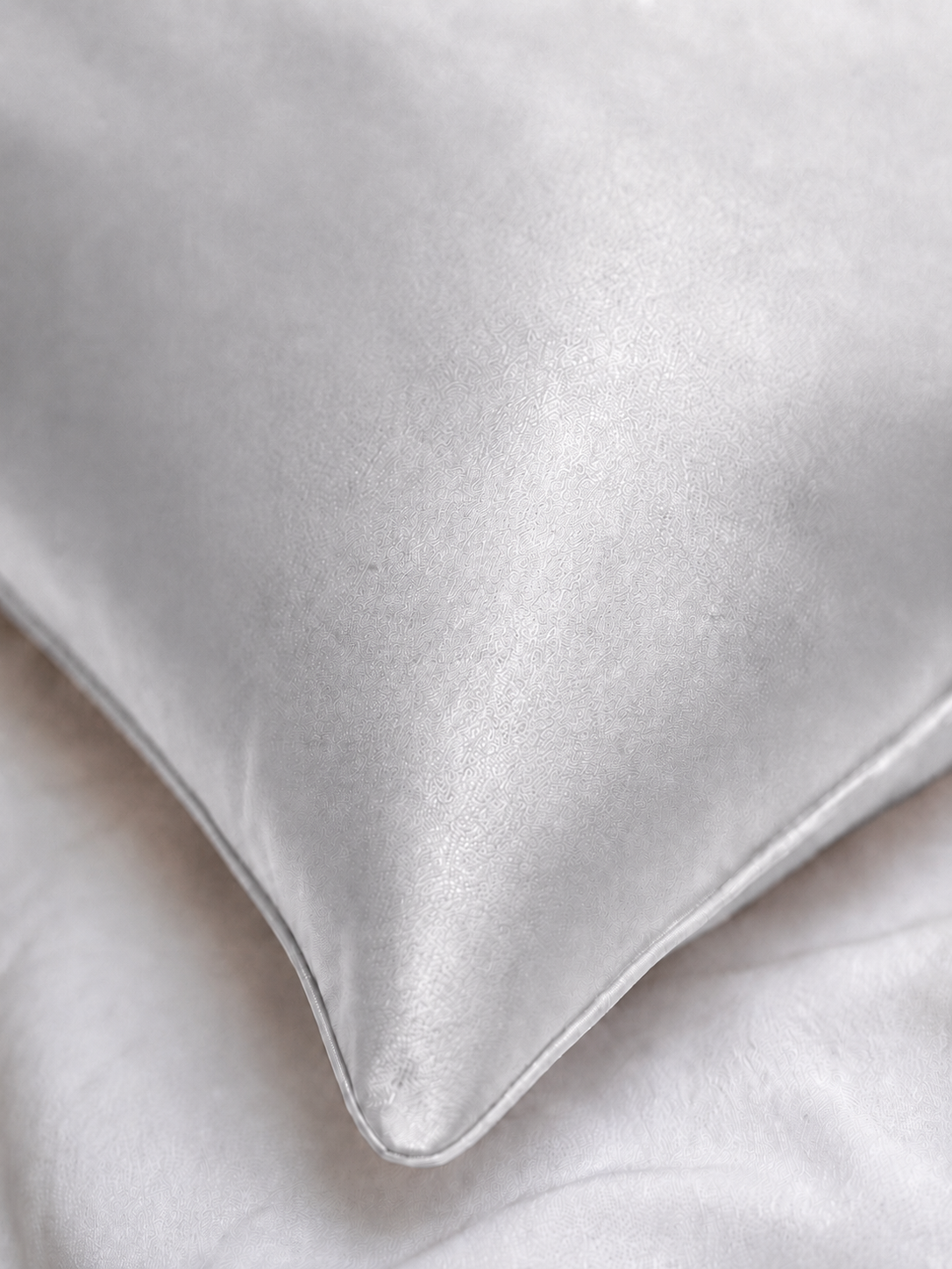 Grazamar 100% Mulberry Silk Pillowcase